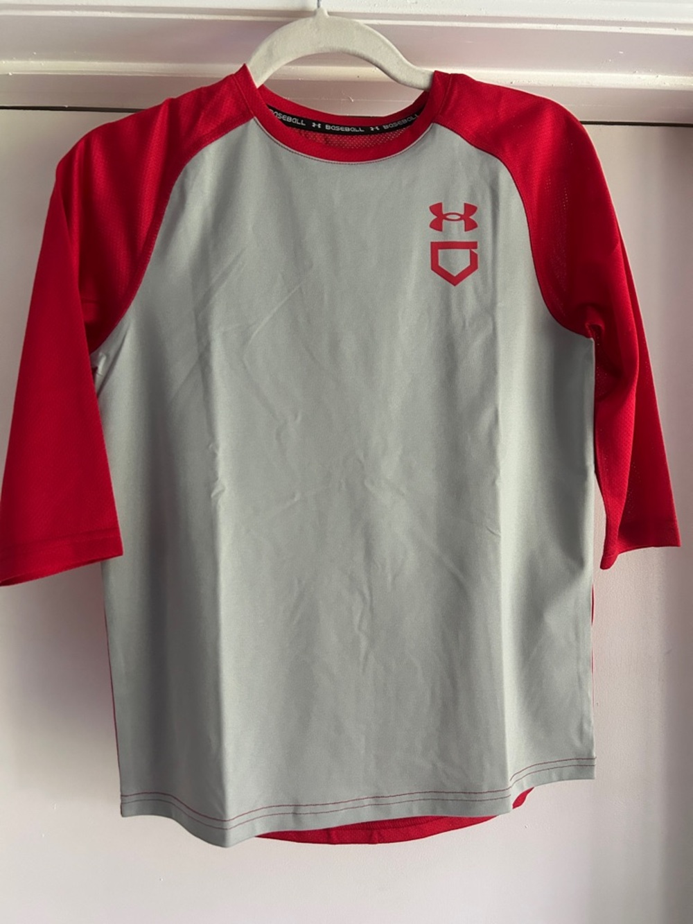 Under Armour Red and Gray Raglan Baseball-Style Long Sleeve Tee